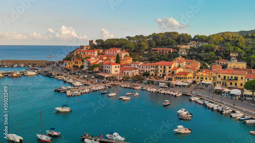 Vászonkép Marina Di Campo, Elba Island