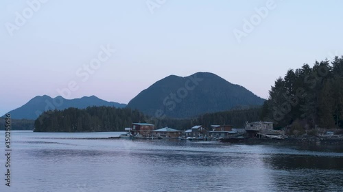 HOUSE BOATS IN TOFINO BC CANADA (TIME-LAPSE)