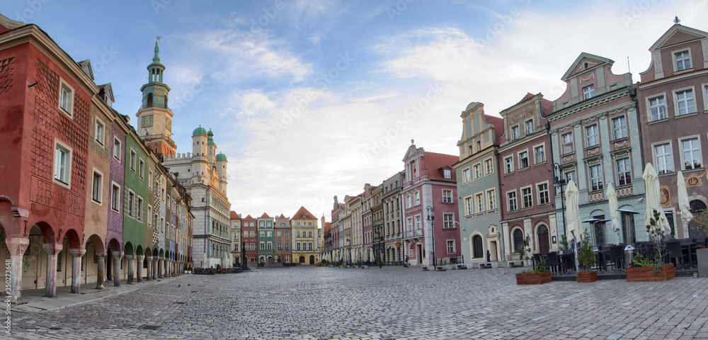 Stary Rynek square with small colorful houses and old Town Hall in Poznan  Poland