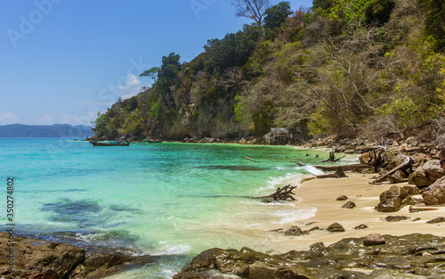 Phi Phi island beauty beach, clear blue water © Sandra