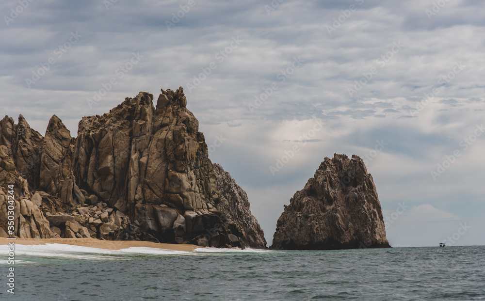 Professional Landscape Portrait taken in Los Cabos, Mexico at the Pacific Ocean