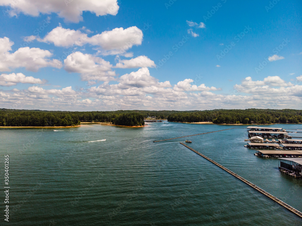 Naklejka premium Aerial view of Lake Allatona a popular spot outside of Atlanta for boating and recreation