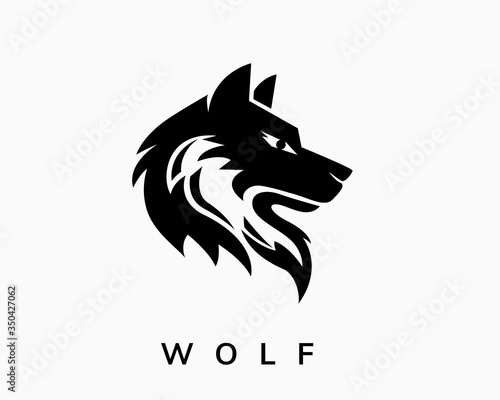 Head wolf art style logo design inspiration