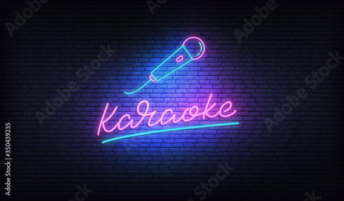 Karaoke neon. Neon label with microphone and Karaoke lettering