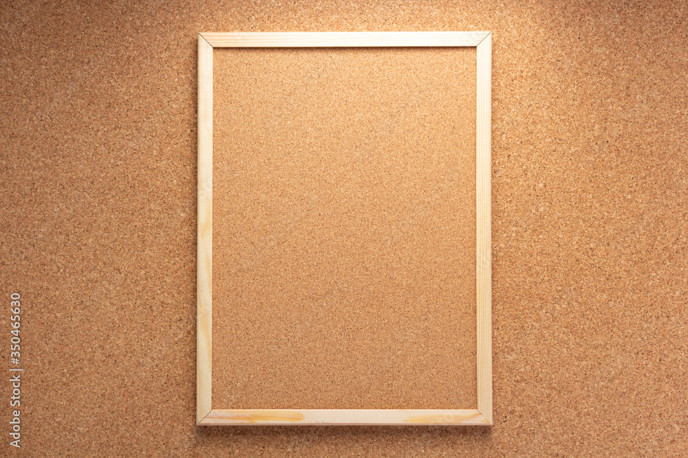 Fototapeta premium corkboard on cork background