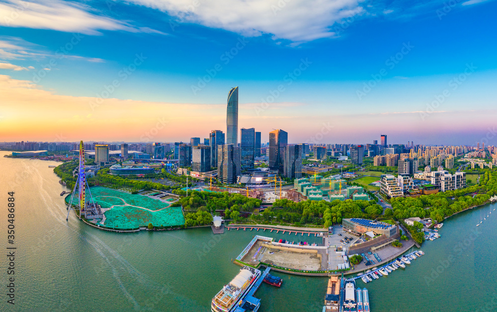 Obraz premium Aerial photography of CBD of Jinji Lake and East Lake in Suzhou City, Jiangsu Province, China