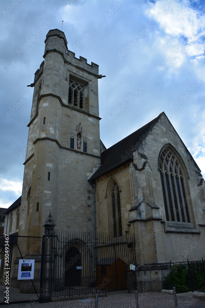 Fototapeta premium オクスフォードにあるカーファックス塔