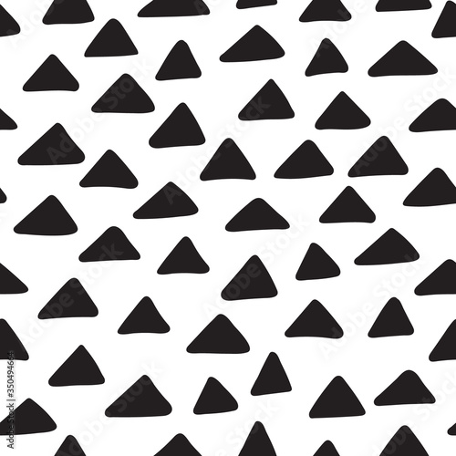 seamless pattern with hand drawn doodle triangles