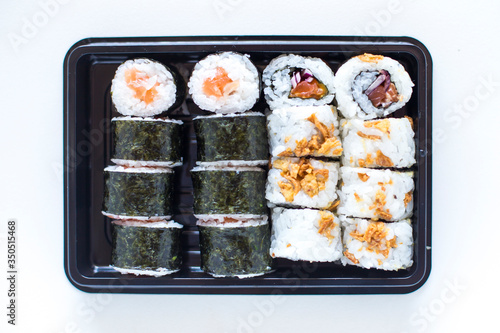 Sushi maki and crispy rolls...