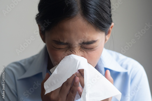 Принти на полотні sick woman sneezing with sore throat; sick woman with allergic sneeze symptom, s
