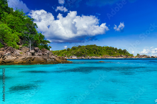 Fototapeta Naklejka Na Ścianę i Meble -  Beautiful Similan islands at Andaman sea, Thailand