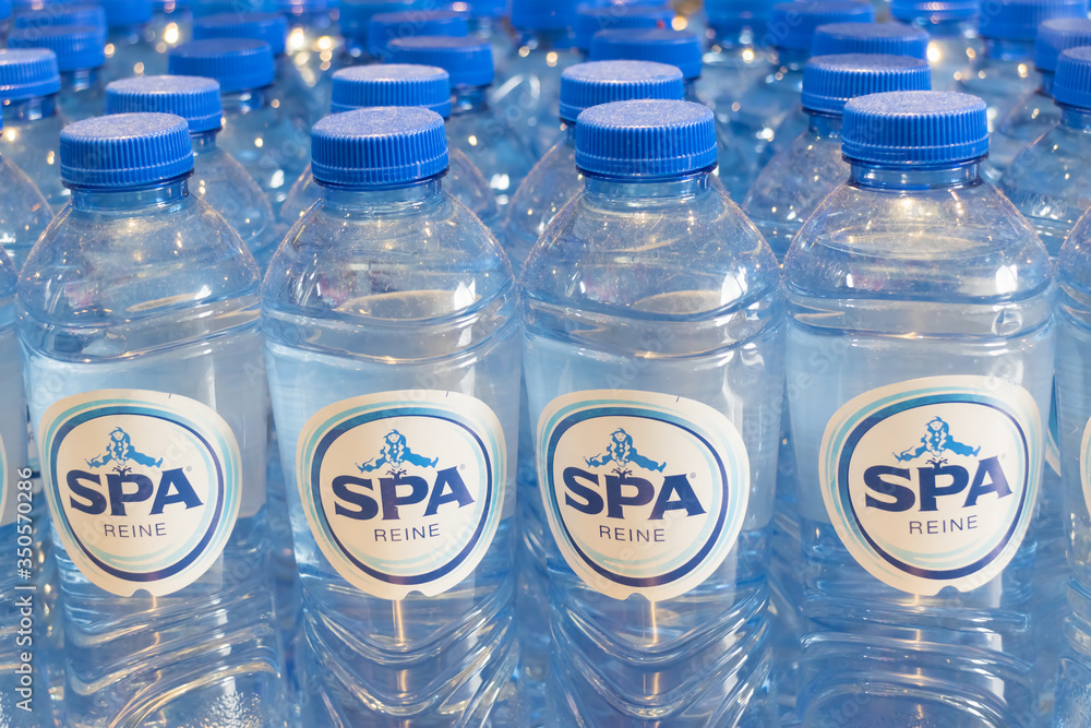 Plastic bottles with Spa Reine mineral water drinks in Rotterdam, The