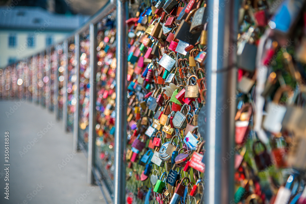 Fototapeta premium Lovelocks in Salzburg