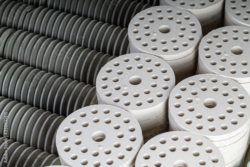insulating technical ceramics production