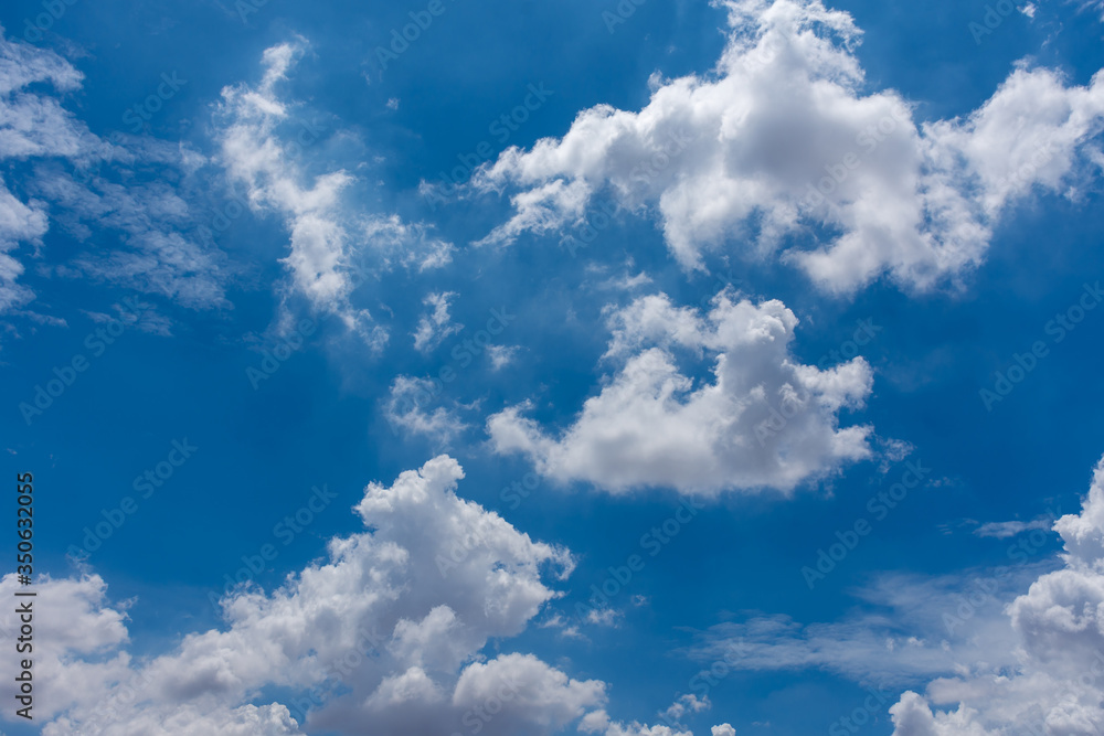 Obraz premium blue sky and clouds
