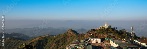 view over Kyaiktijo