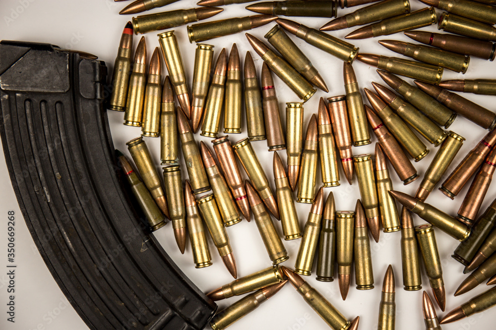 Obraz premium Ammunition, rifle bullets, artillery, weapons for war, defense and attack