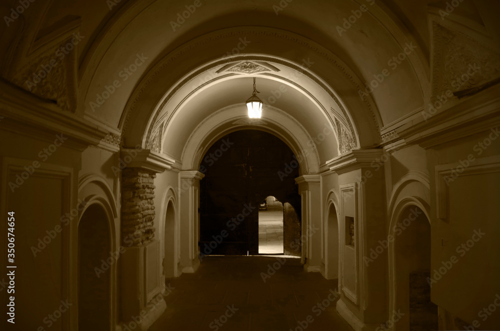 Entrance through the arched corridor