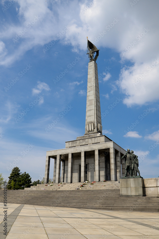 Obraz premium Slavín, memorial monument