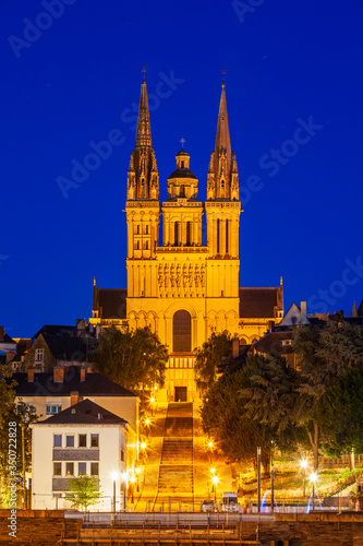 Fototapeta Naklejka Na Ścianę i Meble -  Saint Maurice Cathedral in Angers