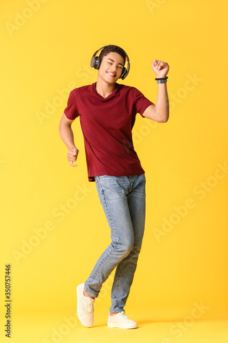African-American teenager d...