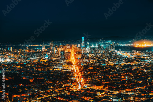 Panoramic view of the San Francisco city.