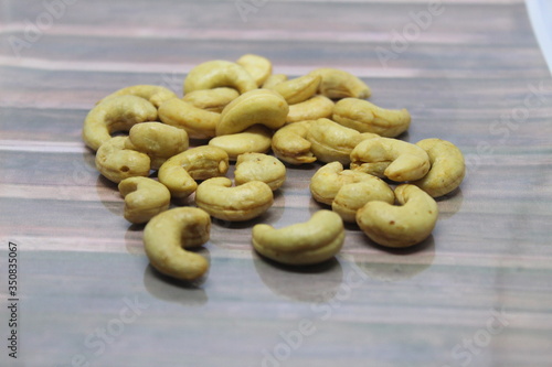 Cashews from Indonesia. cashew production from Indonesia. cashews for snacks. Fried cashews are delicious and crispy.