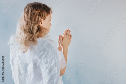 Little angel praying photo
