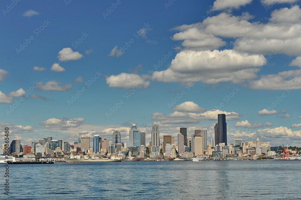 Fototapeta premium Seattle panorama on a summer sunny day. Down town of Washington state capital.