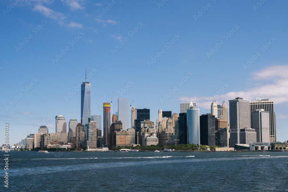Fototapeta premium Skyline of New York city Manhattan over Hudson river.