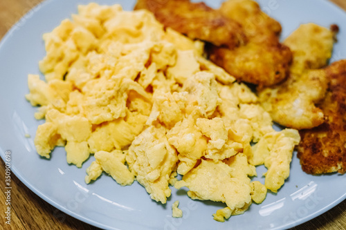 scramble egg for breakfast
