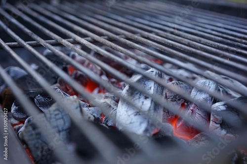 Glut beim Grillen