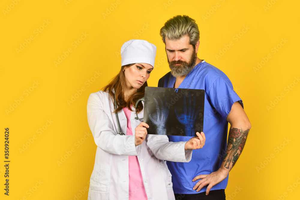 radiographs tomography result. doctor and nurse need expert advice. study patient medical record. make a diagnosis. doctor on duty discuss diagnose. consultation. x-ray diagnostics radiographs tomography result. doctor and nurse need expert advice. study patient medical record. make a diagnosis. doctor on duty discuss diagnose. consultation. x-ray diagnostics