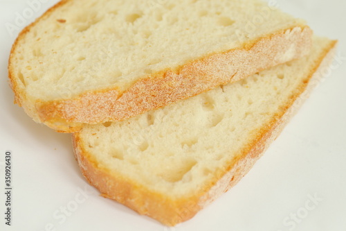 dos rebanadas de pan fresco una sobre la otra, pan , comida, pan de molde, alimento básico, panadería