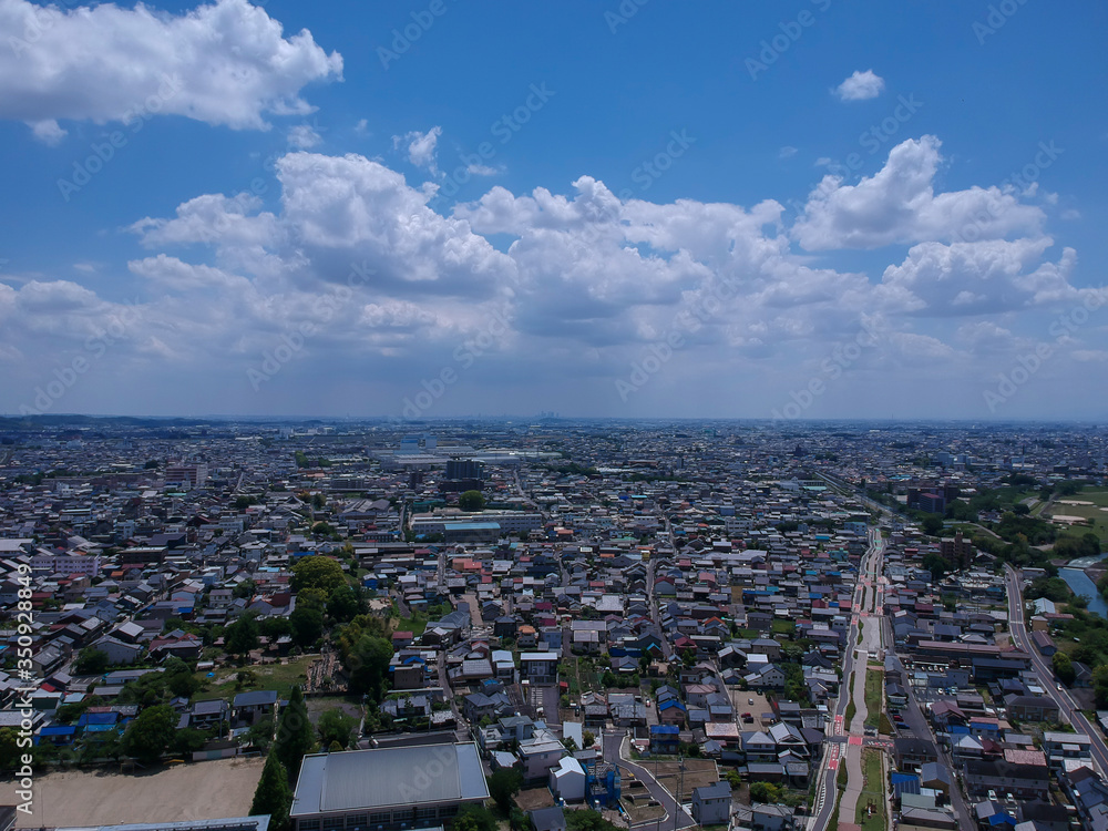 ドローンで空撮した犬山市の町風景 ドローンで空撮した犬山市の町風景