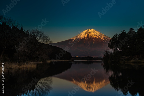 田貫湖より眺める富士山 © takashi