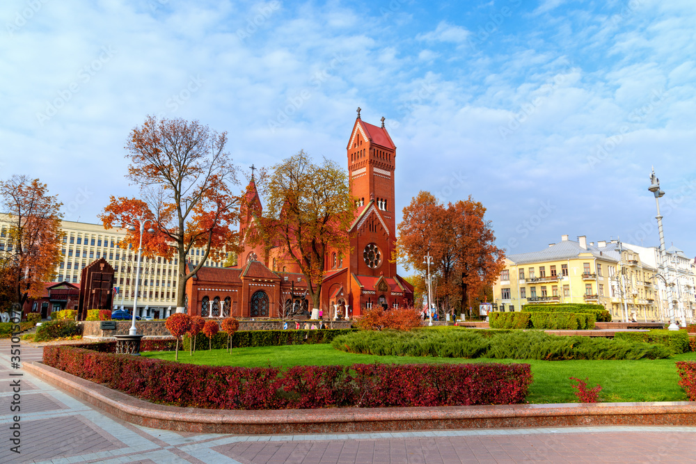Obraz premium Minsk,the capital of republic of Belarus. View roman catholic church of Saints Simon and Helen, Red church.
