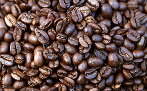 Roasted coffee beans