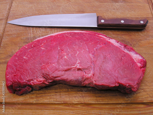 Top Round/Knife