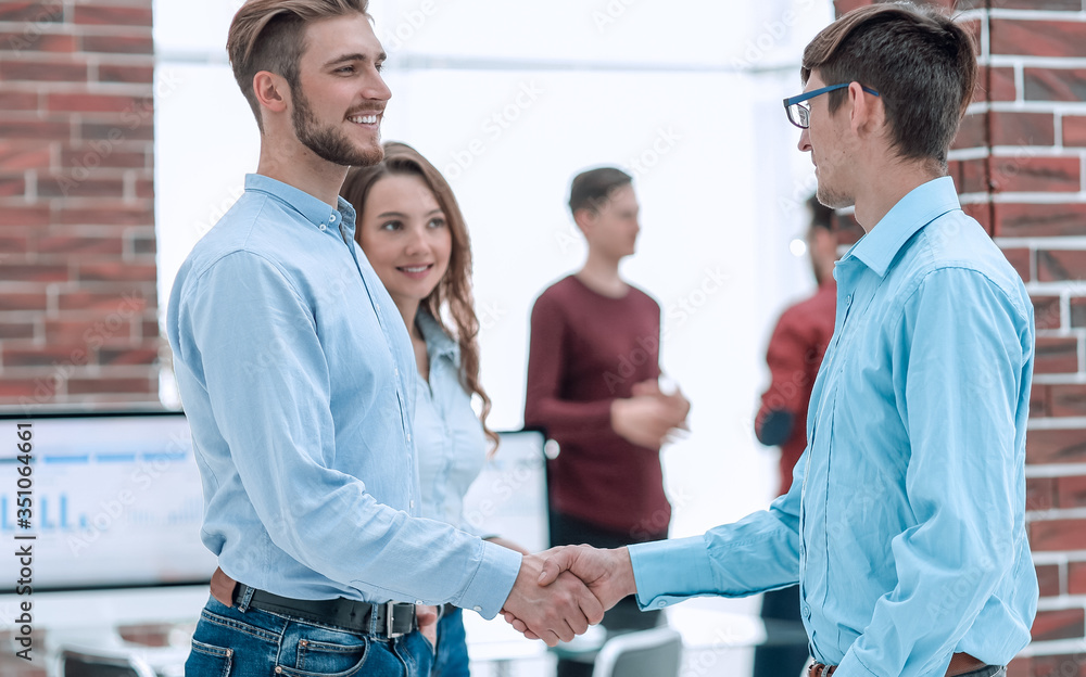 Fototapeta premium Businesspeople shaking hands before meeting In boardroom.