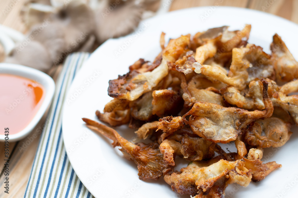 fried Indian Oyster, fried mushroom or deep fried Mushroom with dip