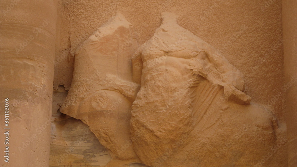 世界有数の巨大遺跡 最後の聖戦 ペトラ遺跡（ヨルダン） StockFoto Adobe Stock