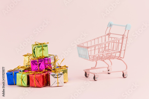 Shopping carts and fancy gift boxes
