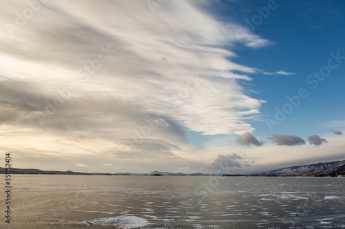  Winter Baikal, transparent even ice