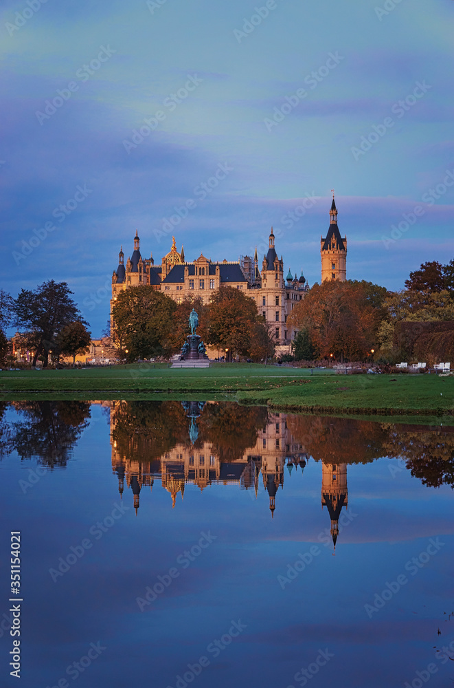 Blue sky and blue water with Schwerin Castle in the background. Mecklenburg-Vorpommern, Germany