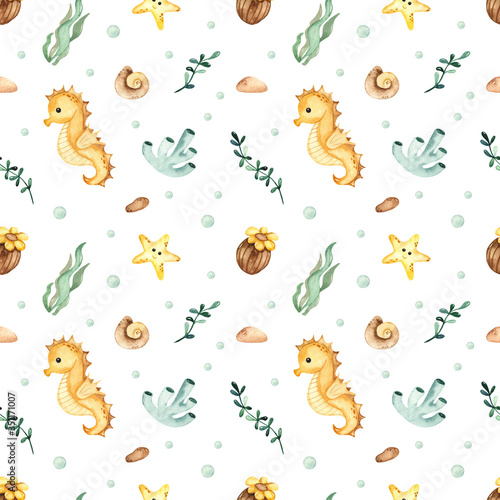 Watercolor seamless pattern with underwater creatures, seahorse, starfish, algae, corals on a white background.
