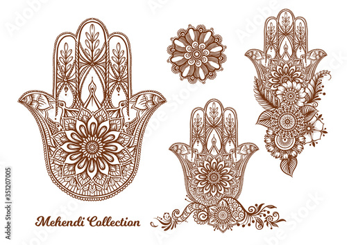 Ornate hand drawn hamsa set. Popular Arabic and Jewish amulet. Vector illustration. Outline vector illustration, isolated on white background.