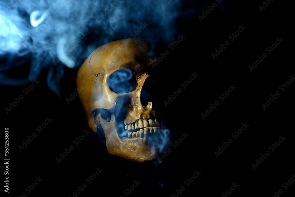Blauer Dunst, Rauchen ist tödlich Blauer Dunst, Rauchen ist tödlich