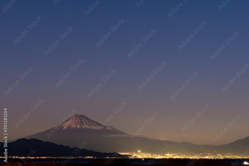 富士山-2(三保から夜景)