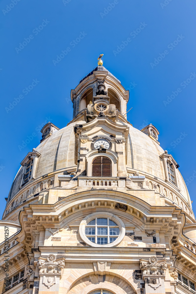 Die evangelische Frauenkirche in der Altstadt von Dresden in Sachsen, Deutschland